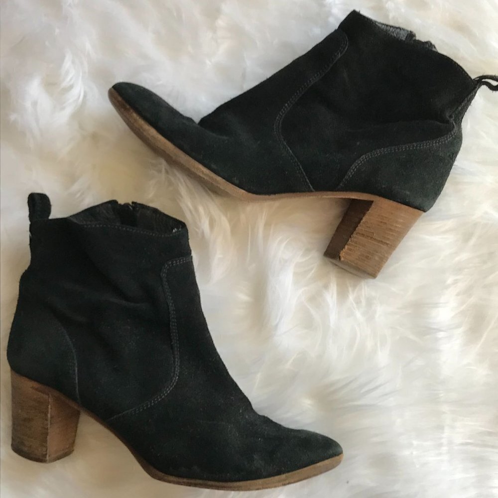 Black Ankle Boots 9.5